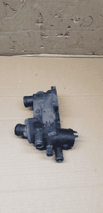 Obudowa termostatu króciec wody VW Golf IV 4 1.6 16V 032121111BA 1