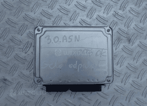 KOMPUTER SILNIKA AUDI A5 B6 3.0 ASN 8E0909559H