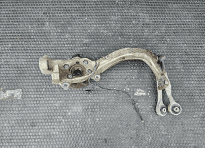 Zwrotnica 8E0258F 8E0407242B Zawieszenie Piasta Czujnik ABS Przednia Przód Prawa AUDI A4 B6 B7 21