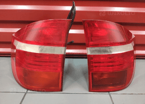 Bmw X5 E70 przed lift lampa lewy tył w błotnik lewa tylna europa
