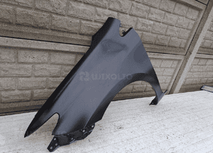 Toyota auris 2013-2021 błotnik lewy przedni 2