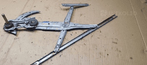 Mechanizm podnośnik szyby prawy przód mechaniczny Honda Civic VI 3