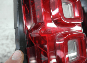Land rover defender 2 ii lewa lampa tył tylna led L663 K129/530 2