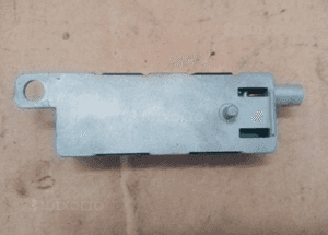 Wzmacniacz antenowy anteny VW Passat B6 3C9035552 2