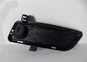 BMW X3 F25 Kratka Zderzaka Prawa Zamknięta - 3920 1