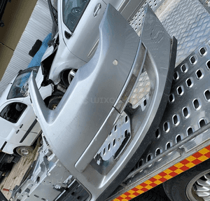 Volkswagen PASSAT b6 listwa zderzaka kierunkowskaz 2