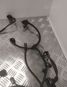 Bmw E90 E91 wiazka przewodow silnika 8508687 8