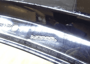 BLOTNIK LEWY PRZOD DODGE NITRO 6