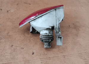 Lampa zderzaka tył Ford Focus MK1 01819007 08-431-4001L-F 3