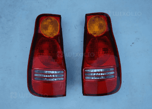 Lampa tył lewa prawa Hyundai Matrix 1