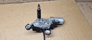 Silniczek wycieraczki tył tylnej VW FOX 5Z6955711 1