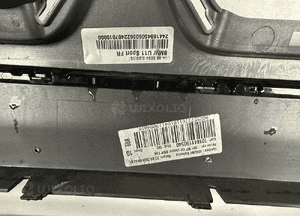 Zderzak przód przedni bmw X1 U11 m-pakiet 2022-  kratka 9881918 cały 8