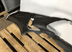 Zderzak przód przedni toyota yaris iv 4 2020-  znaczek oryginał cały 4