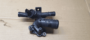 Obudowa termostatu termostat Opel Movano III 2.3 DCI 1