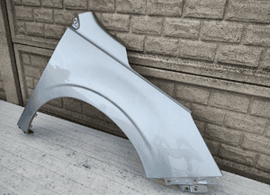 Subaru forester 13-19 błotnik przedni prawy 2