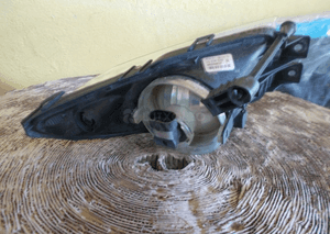 Halogen prawy opel insignia 2