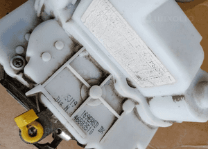 Zamek drzwi prawy przód przedni Fiat Panda II 46803510 4