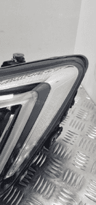 Seat tarraco lampa lewa przód uk 5FK941007H km 8
