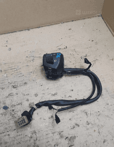 HONDA CBR 1000RR SC57-A PRZEŁĄCZNIK LEWY 1