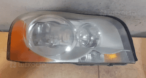 Lampa przod przednia prawa  volvo XC-90 XC90 i  xenon 1