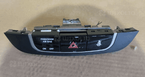 Włącznik przycisk guzik świateł awaryjnych hyundai IX35 84740--2S350 1
