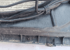 Vw passat B5 2.5 tdi pas przedni chłodnice lampy 4