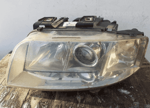 Audi A6 C5 lift lampa przód przednia lewa 1