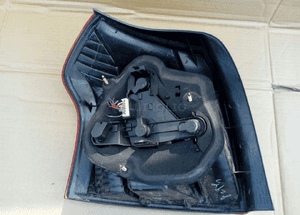 Toyota Corolla E12 E 12 lampa tyl tylna prawa 3