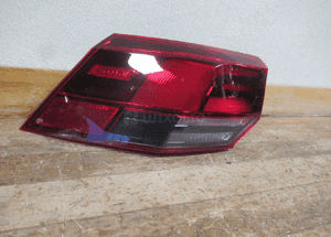 Lampa tylna tył lewa vw golf viii 8 led 5H0 2019- 3