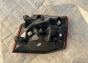 Audi A6 C7 lift kombi lampa tylna 11S 14- 3