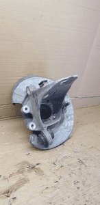 Zwrotnica piasta lewy tył tylna lewa BMW 5 E61 5