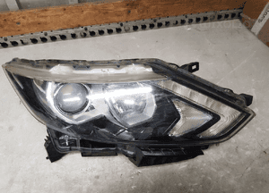NISSAN QASHQAI II J11 LAMPA PRAWA PRZEDNIA PRZÓD LED 100-18014 UK ANGLIK 1