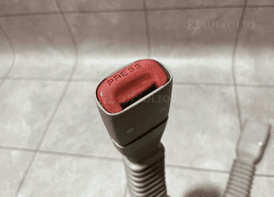 Jeep grand cherokee wk wh napinacz pasa lewy bdb 5