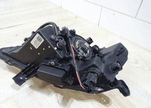 Hyundai Tucson 3 LIFT halogen LED  prawy 2018- 92202D7600 LLU 5