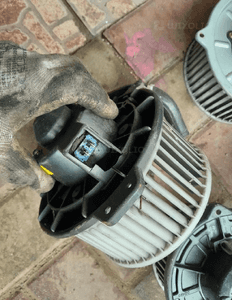 Mazda 626 GF GE Premacy 323 323f bj   Wentylator  Nawiewu 3