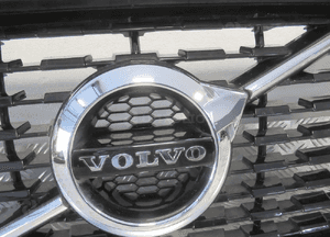 Grill gril atrapa volvo XC60 ii r-design 2017- 11