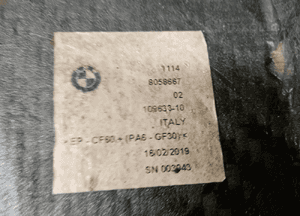 Osłona pokrywa silnika carbon BMW M5 G30 F90 4.4 V8 M-Power 8058667 8