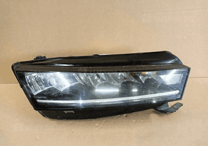 Lampa prawa prawy full led skoda octavia iv 4 5E3 20- 1