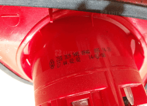 Lampa prawy tył w klapę vw passat B6 kombi nr 3C9945094A 3