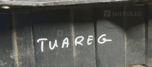 Obudowa podstawa akumulatora VW Touareg 7L 7L0864643B 7L0801283D 10