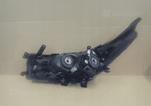 Lampa prawa reflektor prawy toyota corolla E16 led 2013- 2