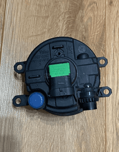 Halogen lewy toyota yaris ii 2 auris i 1 2005- 4
