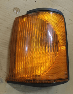 Kierunkowskaz lewy migacz LAND ROVER DISCOVERY 2 II 1998-2002 1
