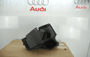 Obudowa filtra powietrza audi A4 A5 Q5 2008-2016 1