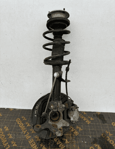 BMW X3 E83 Zwrotnica przód Prawy - 16306 1