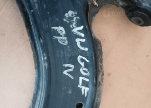 Wahacz prawy przód przedni przód VW Golf IV 4 3