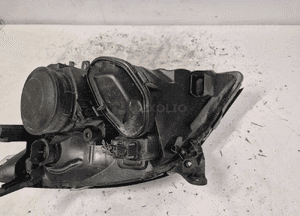 Przod przednia lampa prawa opel vectra c signum 9