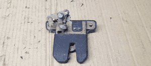 Zamek klapy bagażnika VW Passat B5 FL Sedan 3B5827505A 2