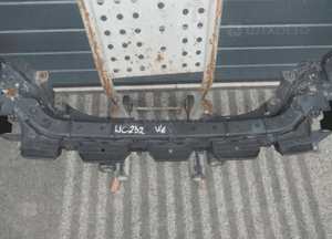 Pas przedni przód wzmocnienie czołowe volvo V40 ii 31385913AA 2012 14