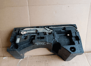 Wkład bagażnika lewarek klucz oryginał VW Passat B6 3C5012115C 3